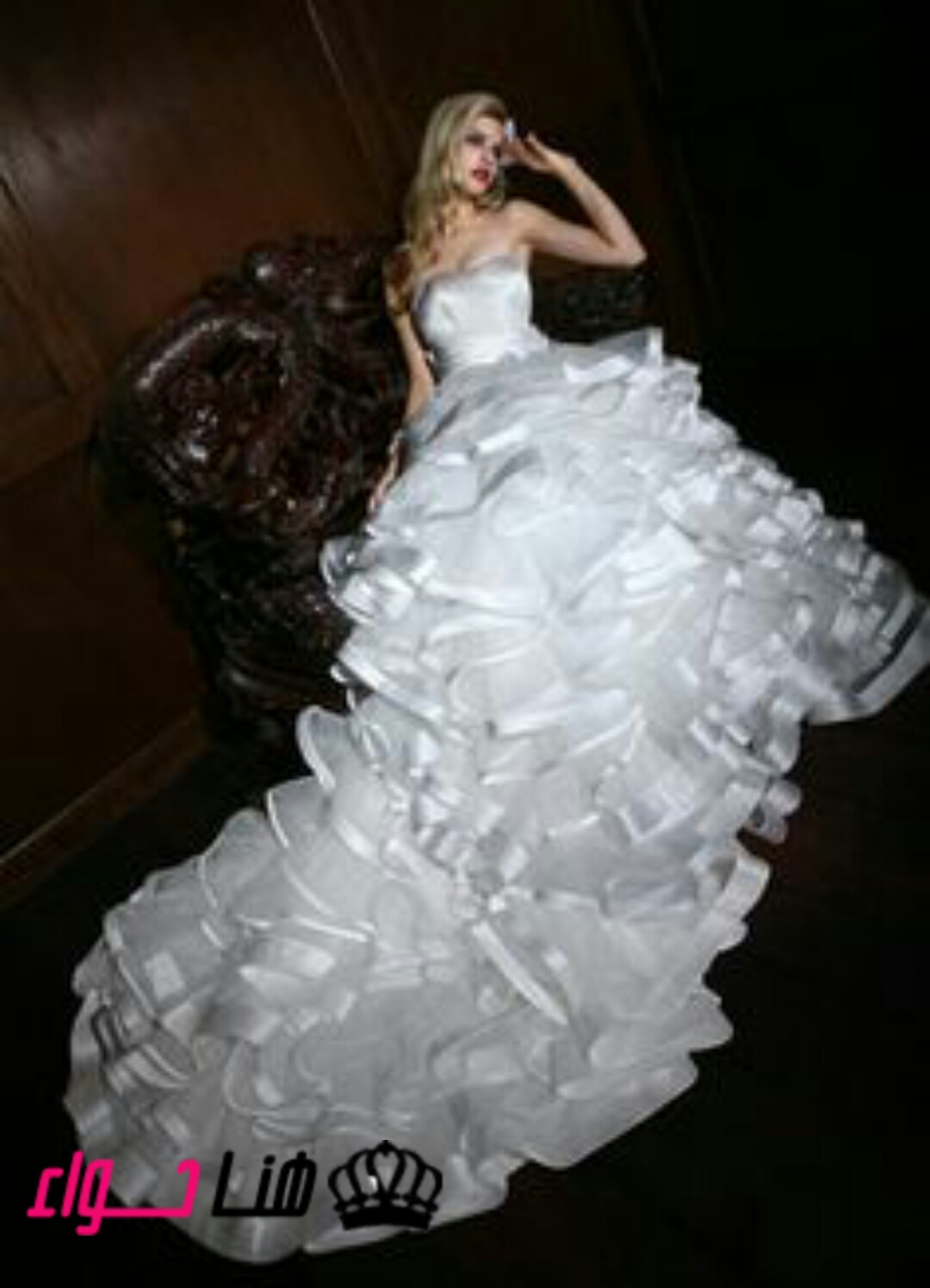 فستان زفاف مموج